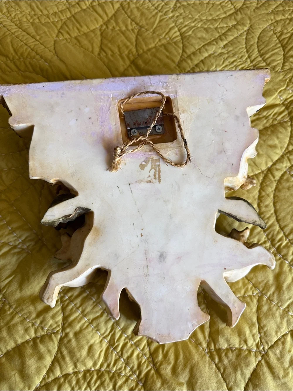 Decorative Cherub Wall Sconce in Cream and Gold resin romantic